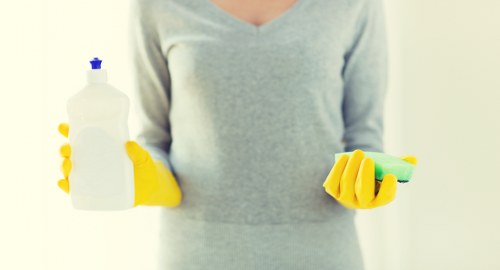 Professional cleaners preparing a Belsize Park flat for handover