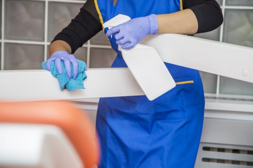 Deep cleaning tasks for a kitchen in Belsize Park
